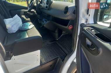 Грузовой фургон Mercedes-Benz Sprinter 2019 в 