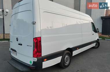 Грузовой фургон Mercedes-Benz Sprinter 2019 в 