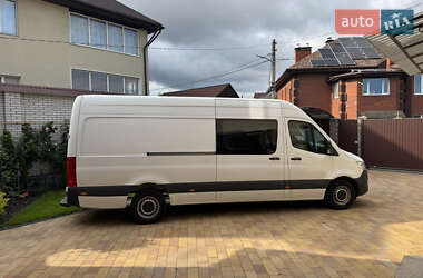 Грузовой фургон Mercedes-Benz Sprinter 2018 в 