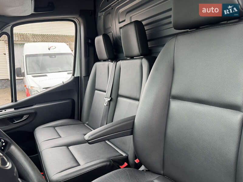 Грузовой фургон Mercedes-Benz Sprinter 2020 в Ровно