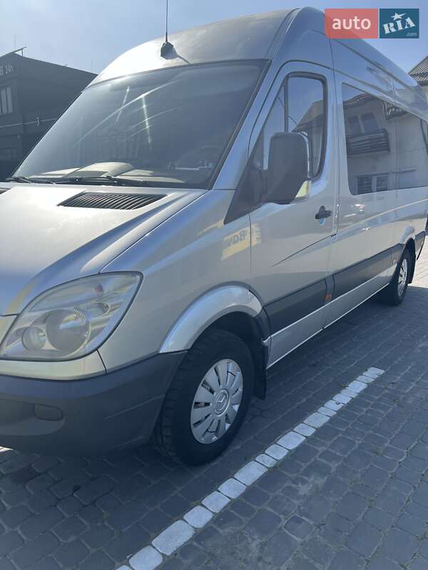 Мікроавтобус Mercedes-Benz Sprinter 2007 в Трускавці