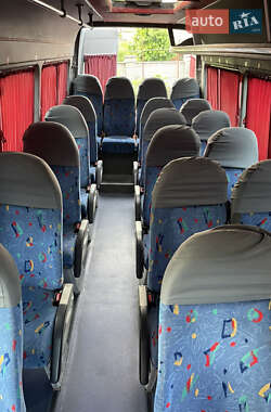 Микроавтобус Mercedes-Benz Sprinter 2005 в 