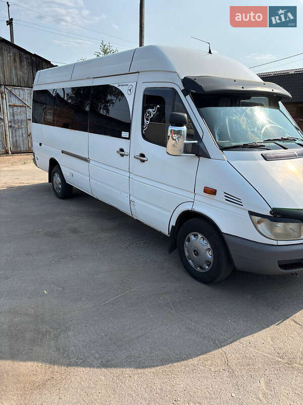 Міський автобус Mercedes-Benz Sprinter 2001 в Сумах