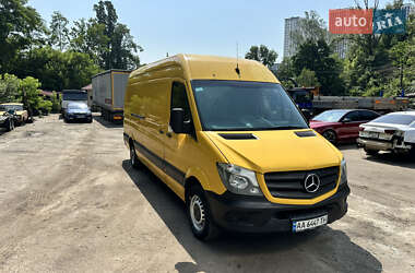 Вантажний фургон Mercedes-Benz Sprinter 2015 в Києві
