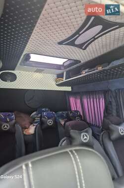 Микроавтобус Mercedes-Benz Sprinter 2005 в 