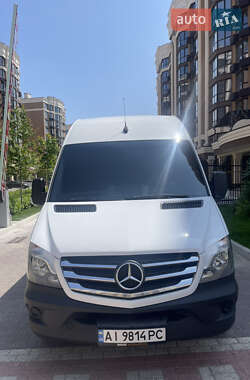 Вантажний фургон Mercedes-Benz Sprinter 2016 в Києві