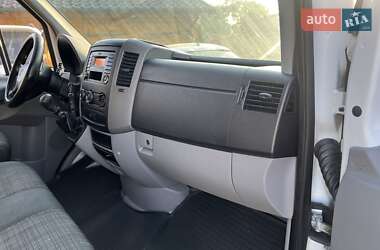 Грузовой фургон Mercedes-Benz Sprinter 2017 в 