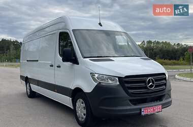 Грузовой фургон Mercedes-Benz Sprinter 2020 в 