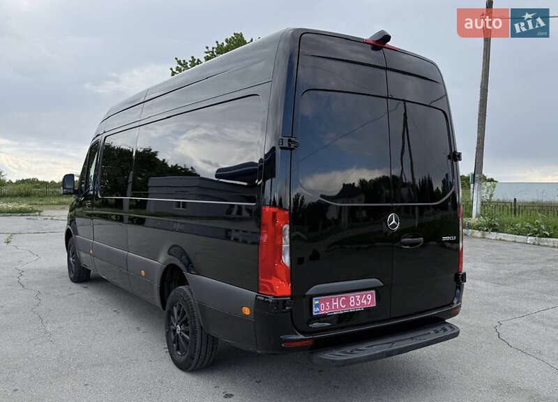 Вантажопасажирський фургон Mercedes-Benz Sprinter 2020 в Кадубівцях