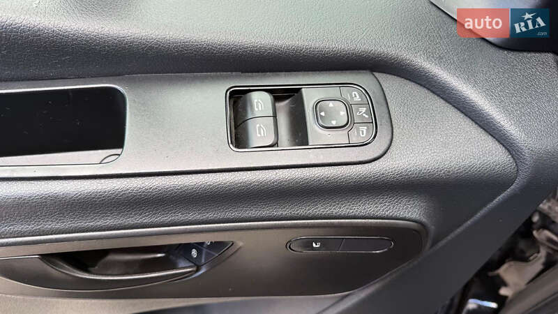Вантажопасажирський фургон Mercedes-Benz Sprinter 2020 в Кадубівцях