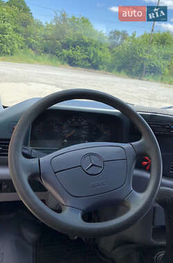 Вантажний фургон Mercedes-Benz Sprinter 1998 в 