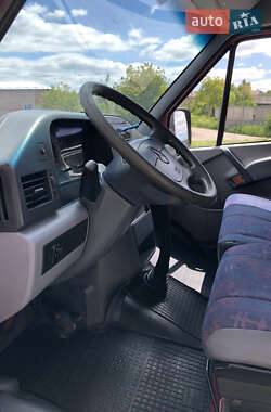 Вантажний фургон Mercedes-Benz Sprinter 1998 в 