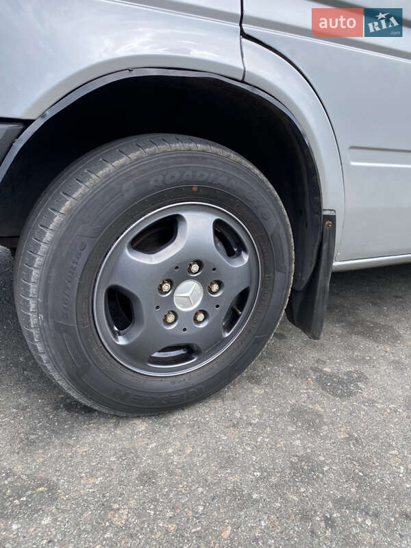 Мікроавтобус Mercedes-Benz Sprinter 2004 в Києві