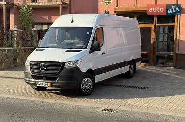 Грузовой фургон Mercedes-Benz Sprinter 2019 в 