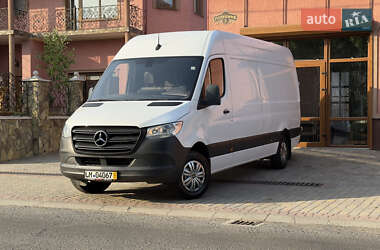 Грузовой фургон Mercedes-Benz Sprinter 2019 в 