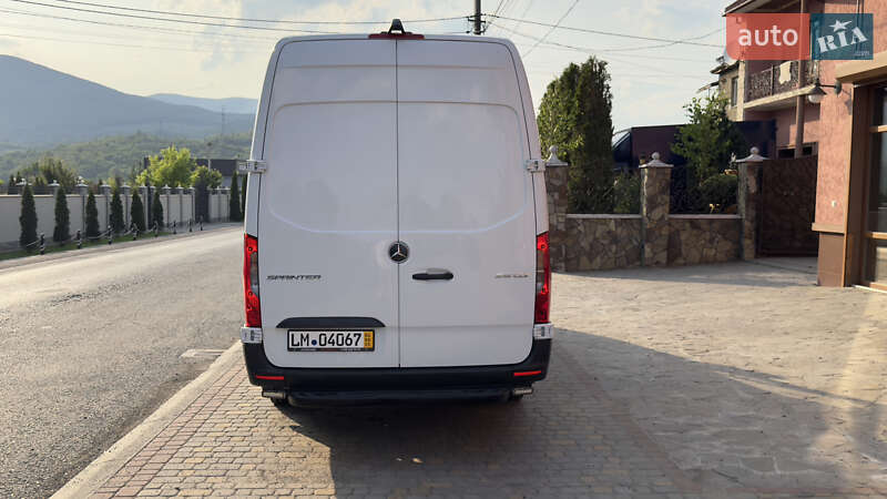 Грузовой фургон Mercedes-Benz Sprinter 2019 в Сваляве