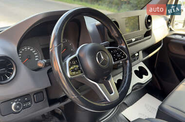 Грузовой фургон Mercedes-Benz Sprinter 2019 в 