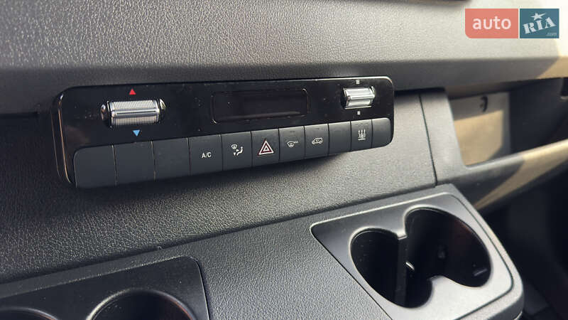 Грузовой фургон Mercedes-Benz Sprinter 2019 в Сваляве