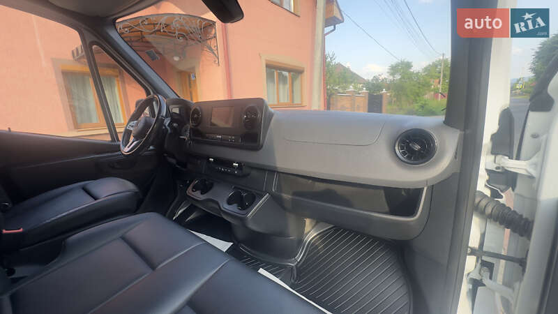 Грузовой фургон Mercedes-Benz Sprinter 2019 в Сваляве
