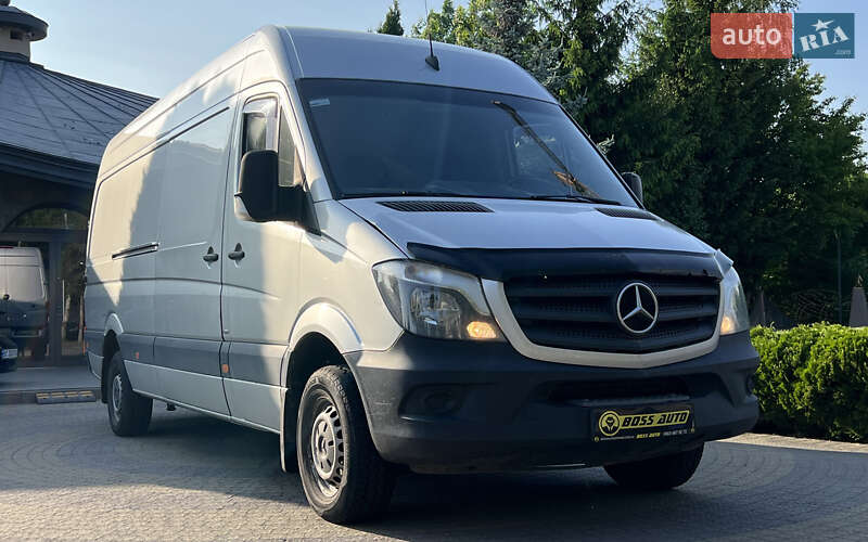 Mercedes-Benz Sprinter 2013