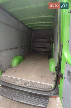 Грузовой фургон Mercedes-Benz Sprinter 2015 в 