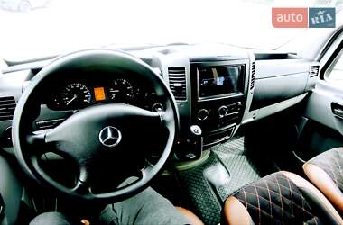 Грузопассажирский фургон Mercedes-Benz Sprinter 2018 в 