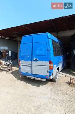 Микроавтобус Mercedes-Benz Sprinter 2000 в 