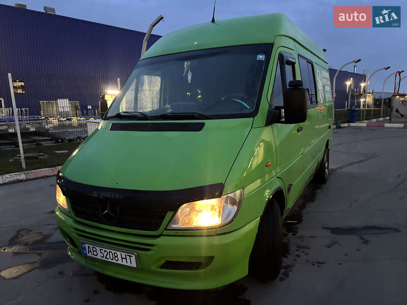 Микроавтобус Mercedes-Benz Sprinter 2001 в 