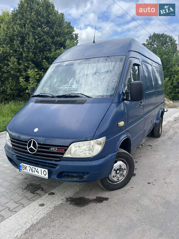 Mercedes-Benz Sprinter 2004