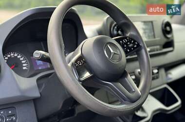 Грузовой фургон Mercedes-Benz Sprinter 2019 в 