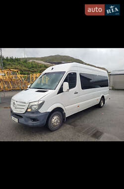 Пригородный автобус Mercedes-Benz Sprinter 2014 в Ивано-Франковске