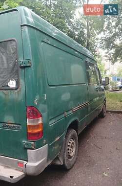 Грузопассажирский фургон Mercedes-Benz Sprinter 2002 в 
