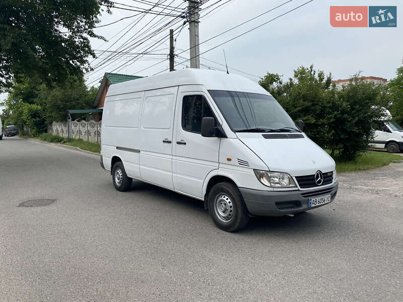 Грузовой фургон Mercedes-Benz Sprinter 2006 в Виннице
