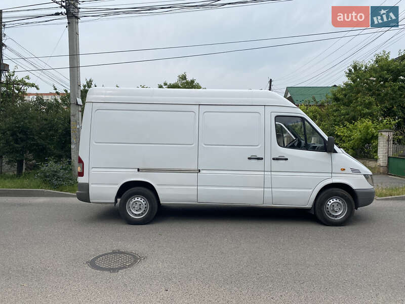 Грузовой фургон Mercedes-Benz Sprinter 2006 в Виннице