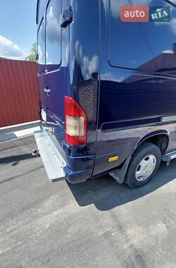 Грузопассажирский фургон Mercedes-Benz Sprinter 2003 в 