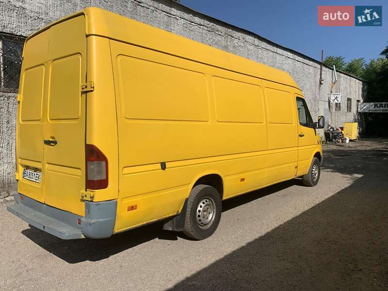 Вантажний фургон Mercedes-Benz Sprinter 2006 в Кропивницькому фото 4 Вантажний фургон Mercedes-Benz Sprinter 2006 в Кропивницькому