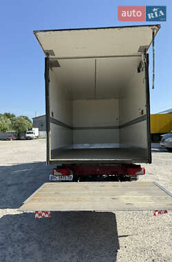 Грузовой фургон Mercedes-Benz Sprinter 2013 в 