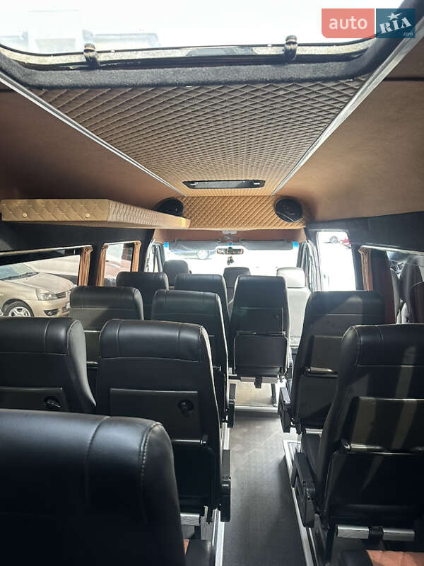 Туристический / Междугородний автобус Mercedes-Benz Sprinter 1997 в Киеве