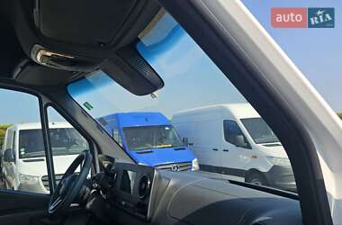 Грузовой фургон Mercedes-Benz Sprinter 2022 в 