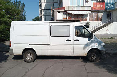 Грузовой фургон Mercedes-Benz Sprinter 1999 в 