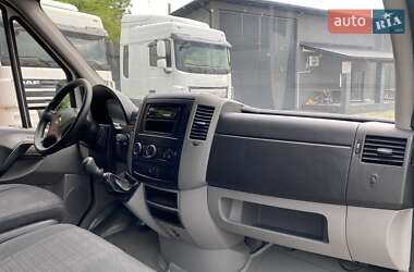 Грузовой фургон Mercedes-Benz Sprinter 2018 в 