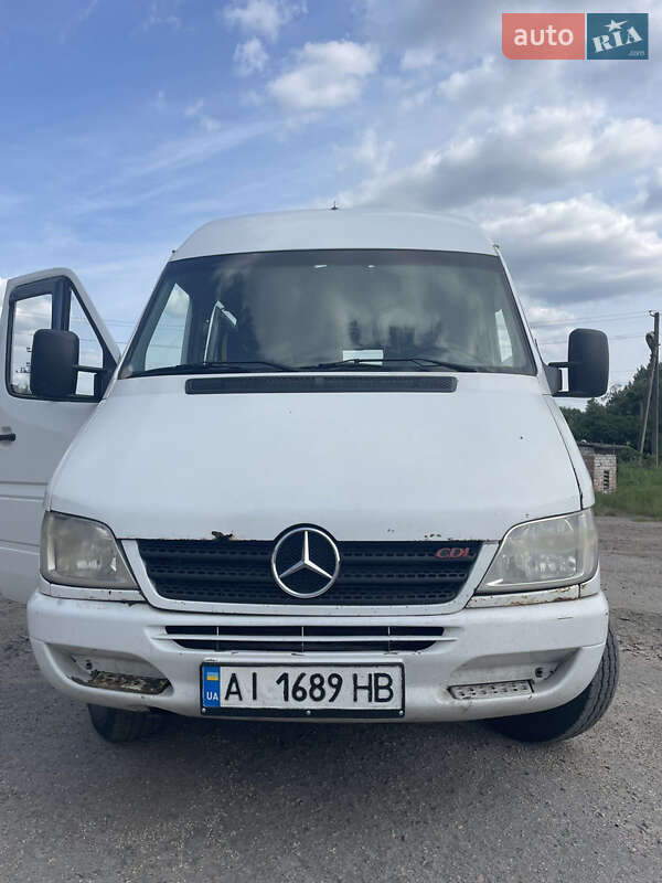 Mercedes-Benz Sprinter 2000