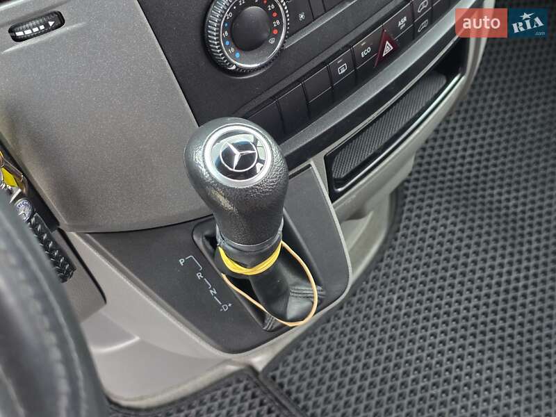 Микроавтобус Mercedes-Benz Sprinter 2015 в Тернополе