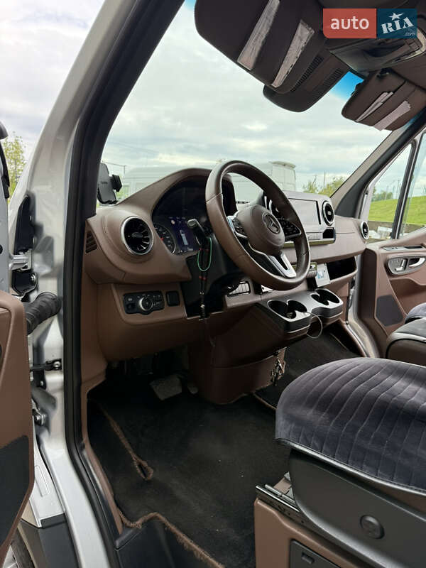 Мікроавтобус Mercedes-Benz Sprinter 2021 в Чернівцях