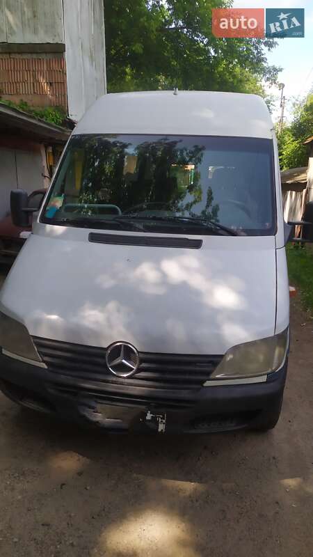 Mercedes-Benz Sprinter 2002