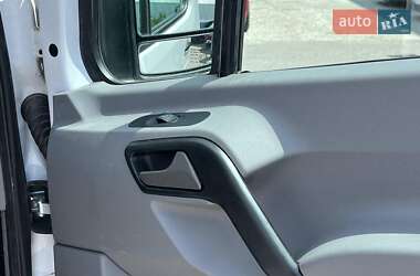 Грузовой фургон Mercedes-Benz Sprinter 2018 в 