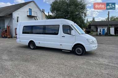 Туристический / Междугородний автобус Mercedes-Benz Sprinter 2013 в Черновцах