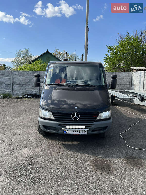 Автовоз Mercedes-Benz Sprinter 2001 в Бучі