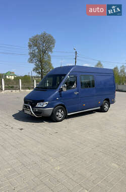 Вантажопасажирський фургон Mercedes-Benz Sprinter 2004 в Сторожинці