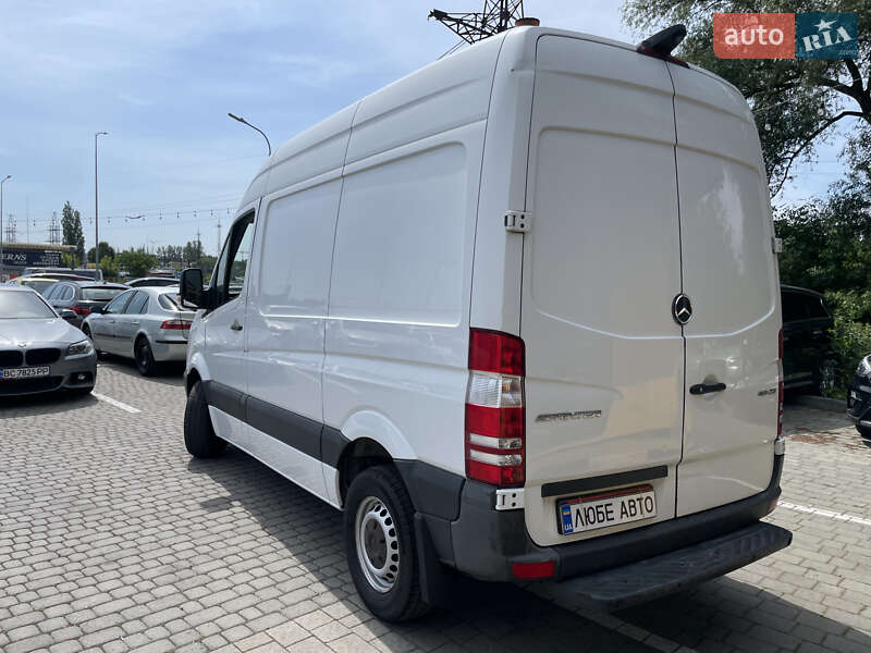 Вантажний фургон Mercedes-Benz Sprinter 2016 в Львові